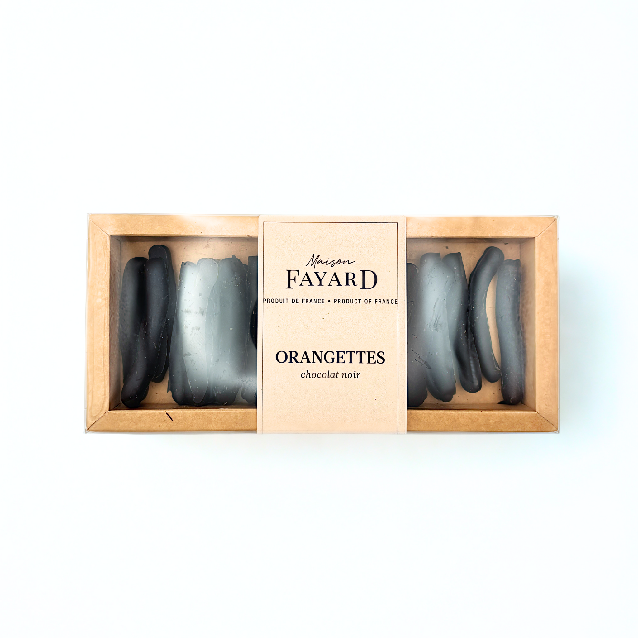 De fines écorces d’orange confites, enrobées d’un chocolat noir intense.